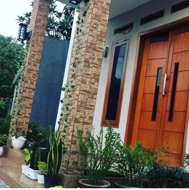 House In Bekasi Timur Villa Esterno foto